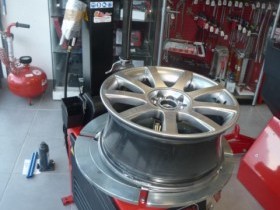 Démonte pneus à potence basculante SNAP ON T3000/T3000MH320 